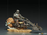 (WAITLIST) Iron Studios LUCSWR48721-10 1/10 The Mandalorian on Speederbike Deluxe Art Scale-The Mandalorian